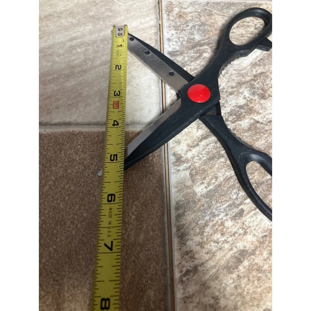 Black Kitchen Shears Stainless Steel Serrated Blades Nutcracker Bottle Opener